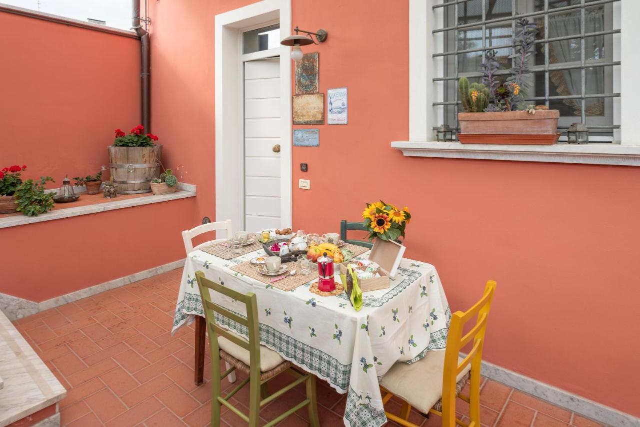 In Versilia เซราเวซซา ภายนอก รูปภาพ