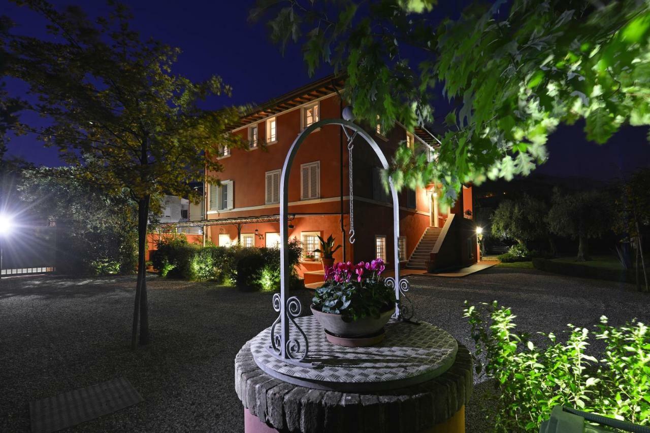 In Versilia เซราเวซซา ภายนอก รูปภาพ