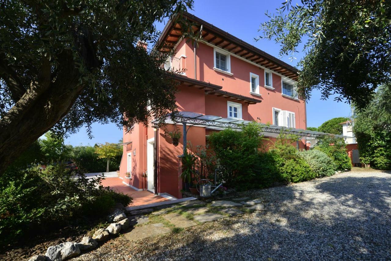 In Versilia เซราเวซซา ภายนอก รูปภาพ