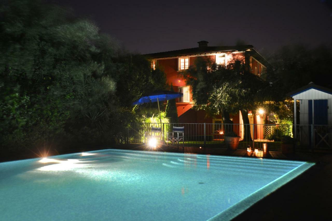 In Versilia เซราเวซซา ภายนอก รูปภาพ